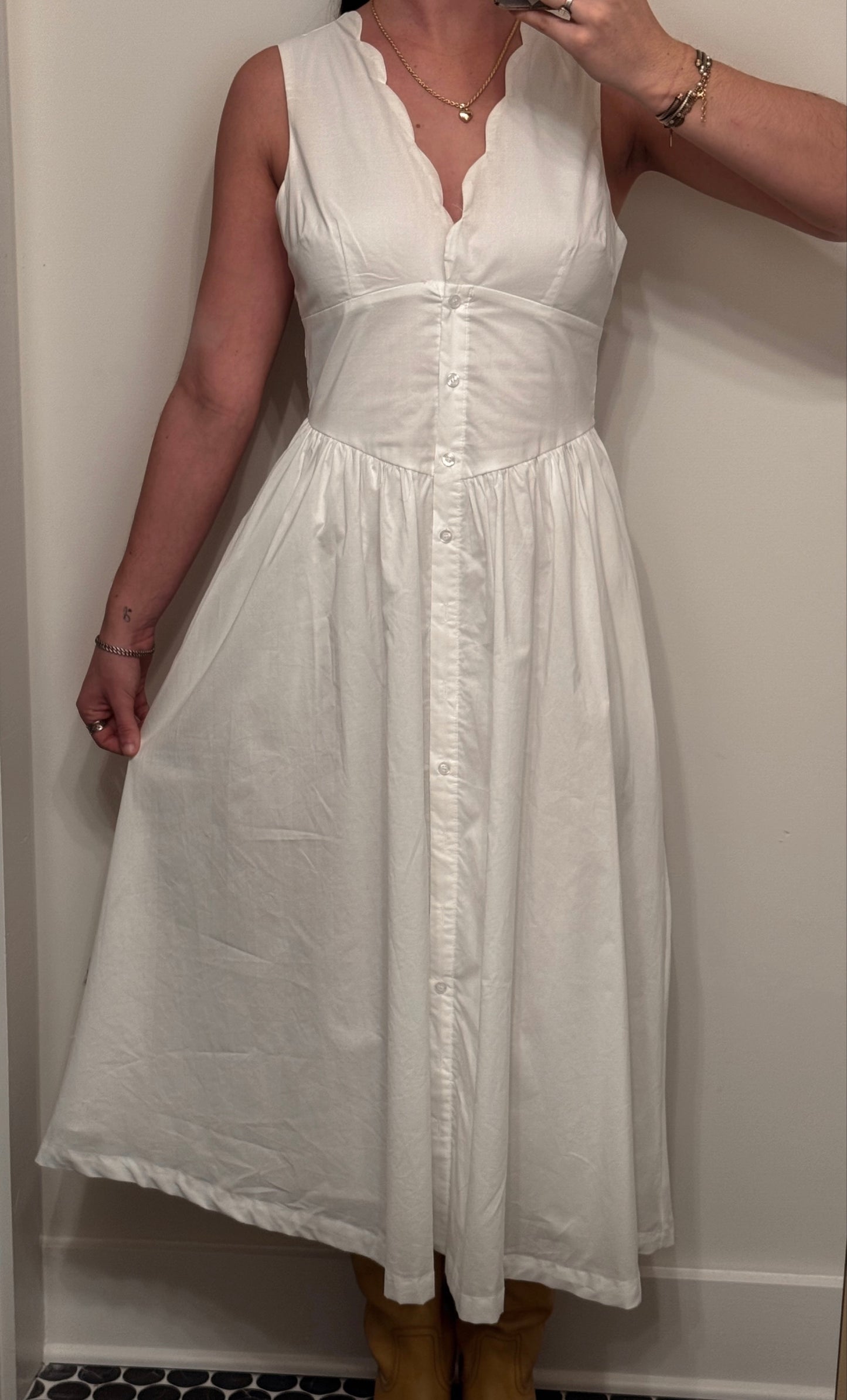 Scalloped Sweetheart Midi Dress