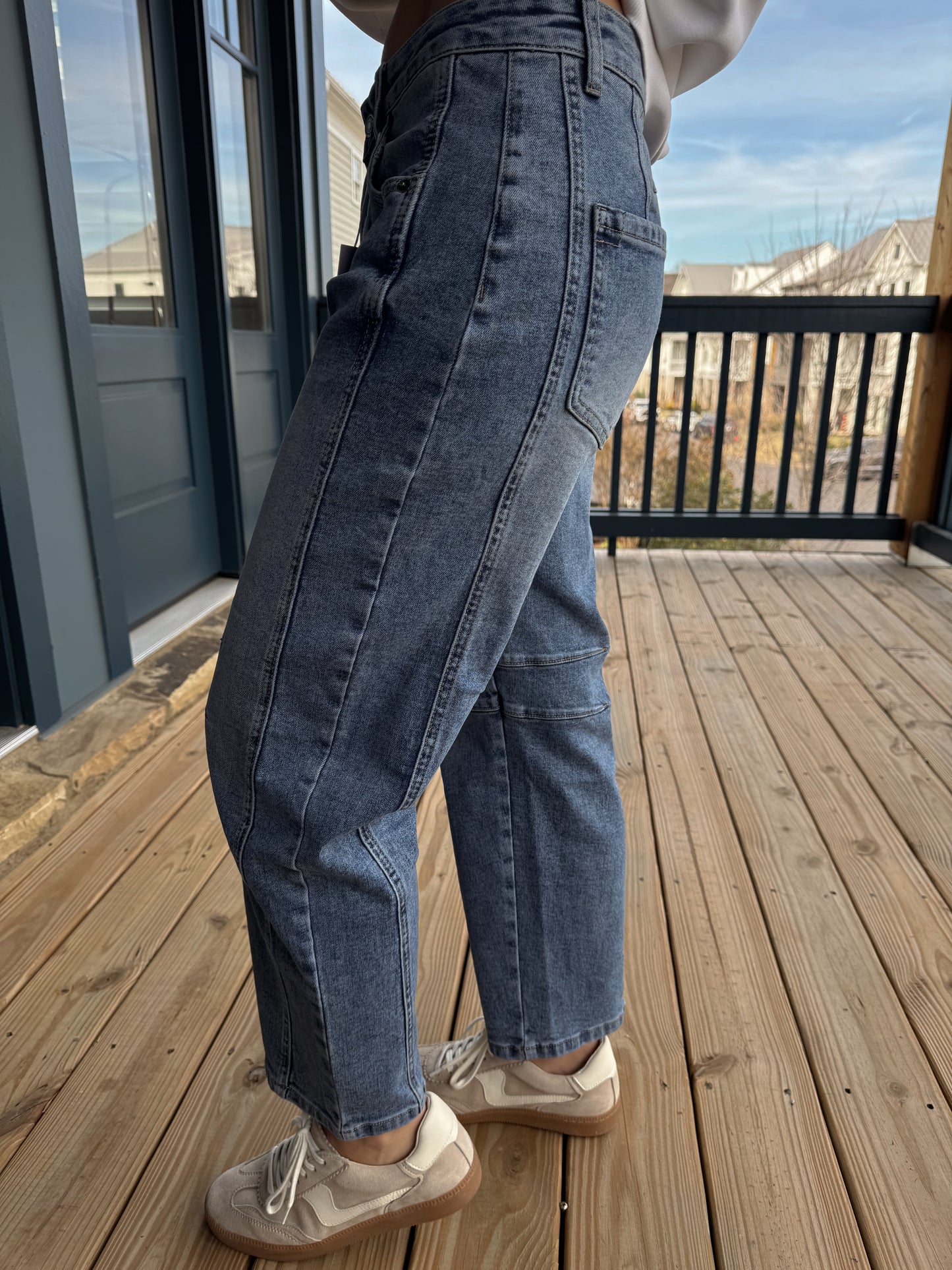 KiKi Barrel Jeans